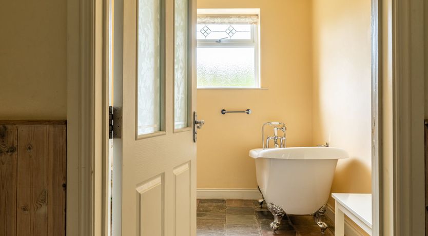 Photo of Victoriana Farm