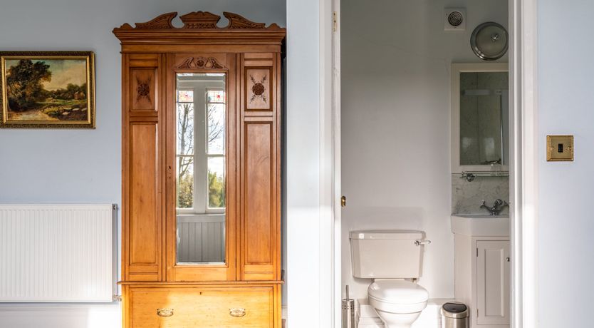 Photo of Victoriana Farm