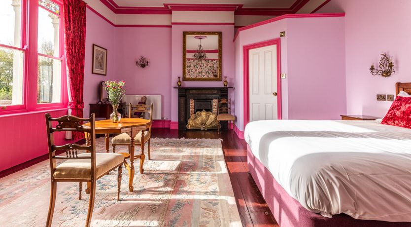 Photo of Victoriana Farm