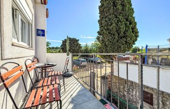 Lucia Holiday Home