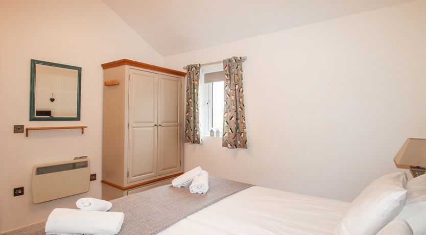 Photo of Beside the Sea