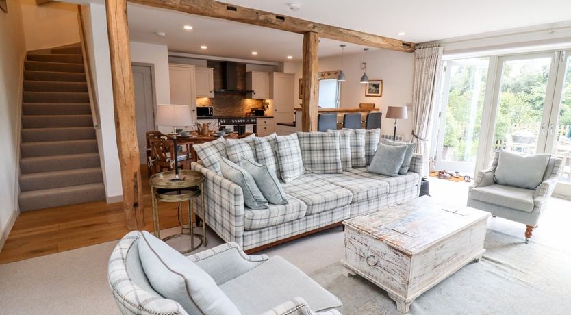 Photo of Stow Cottage Barn