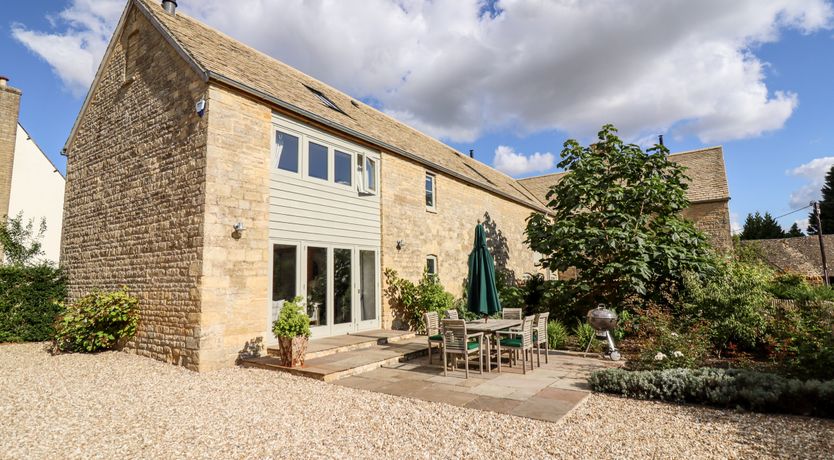 Photo of Stow Cottage Barn