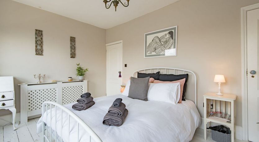 Photo of Smuggler's Cottage