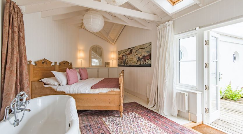 Photo of His Majesty