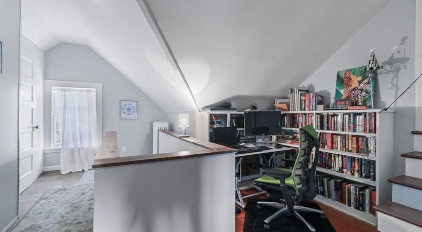 Photo of Hudson Grandeur