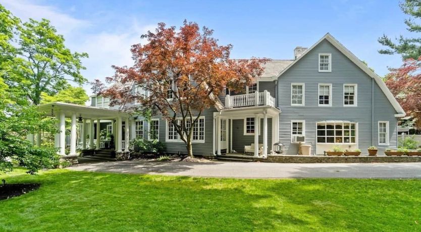 Photo of Hudson Grandeur