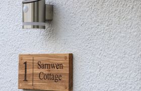 1 Sarnwen Cottages Holiday Cottage
