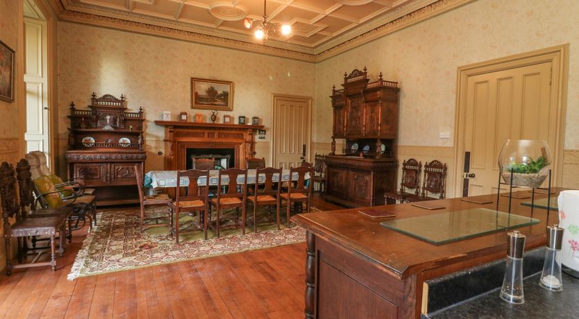 Photo of Woodside House