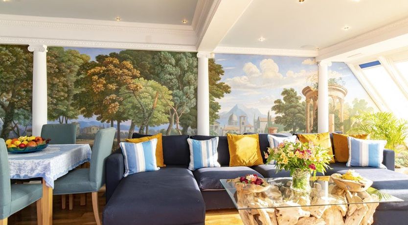 Photo of Blue Horizon