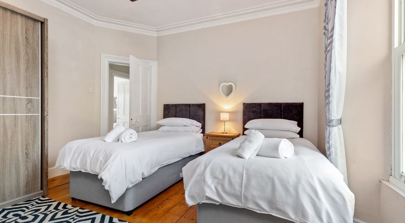 Photo of On A Summer's Eve