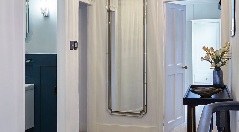 Photo of The Merchant's Prize