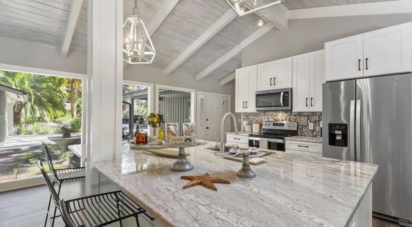 Photo of Oyster & Pearl