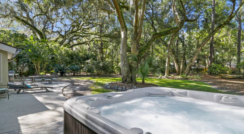 Photo of Oyster & Pearl