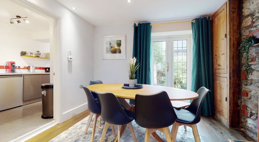 Photo of 21 Cross Street