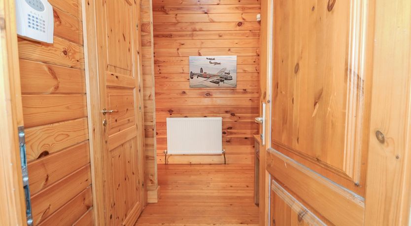 Photo of Osprey Lodge