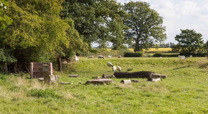 Photo of Old English Farmhouse