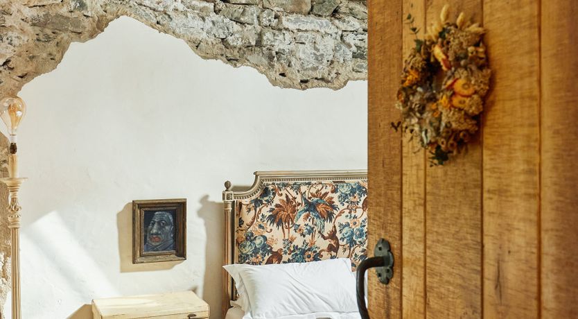 Photo of Castle Gold