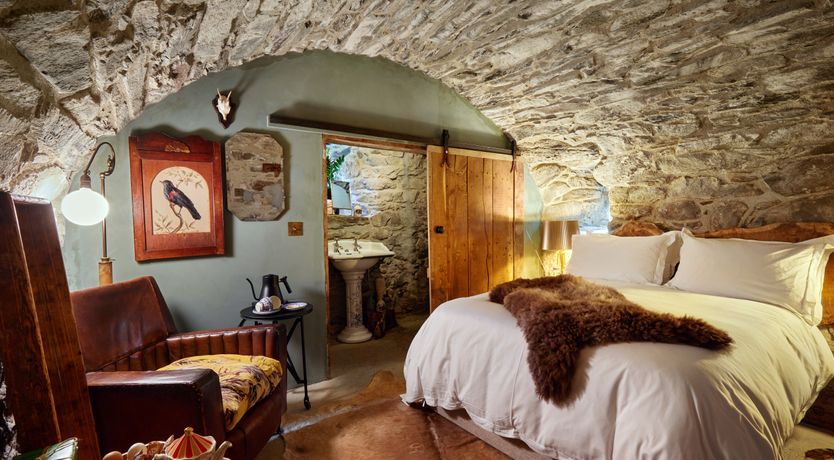 Photo of Castle Gold