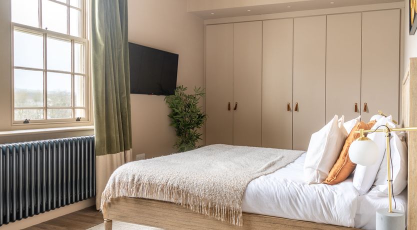 Photo of Georgian Grace