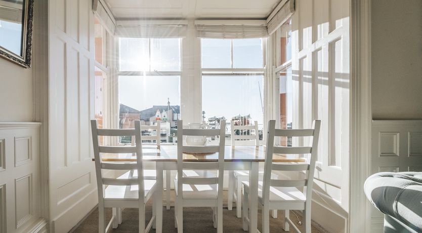 Photo of Ocean's Dance