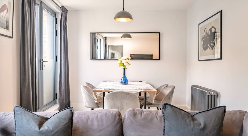 Photo of Black & Bloom