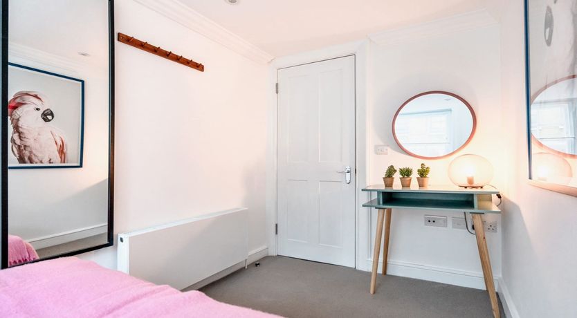 Photo of Chimney Pot