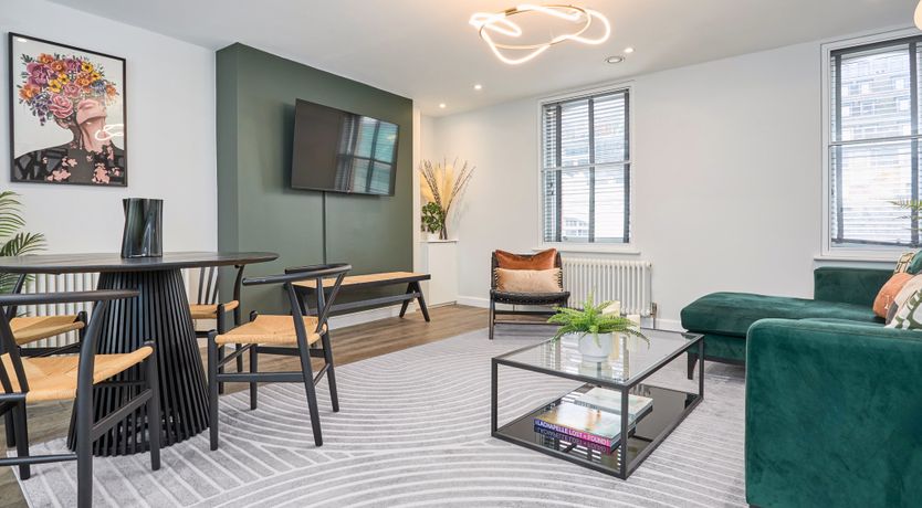 Photo of Chim Chimeny