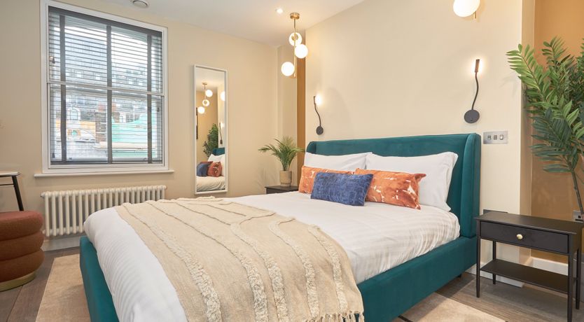 Photo of Chim Chimeny