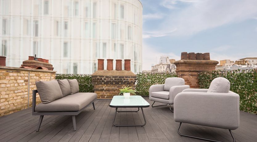 Photo of Chim Chimeny