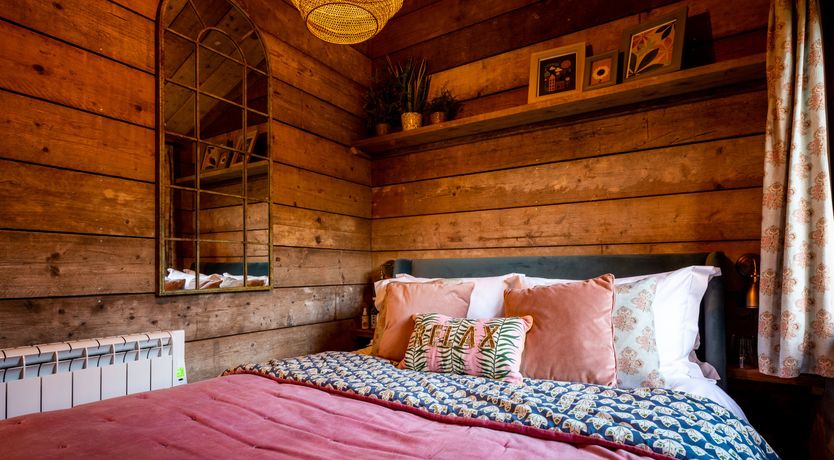 Photo of Shingle Beach