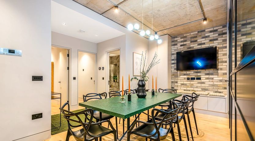 Photo of Steel & Bloom