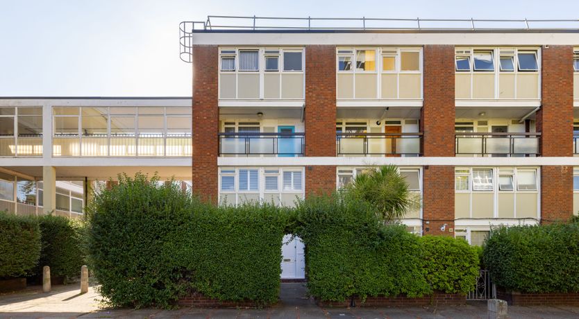 Photo of Battersea Set