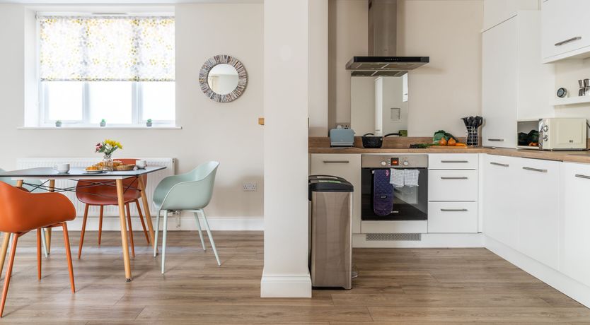 Photo of Town Is By The Sea