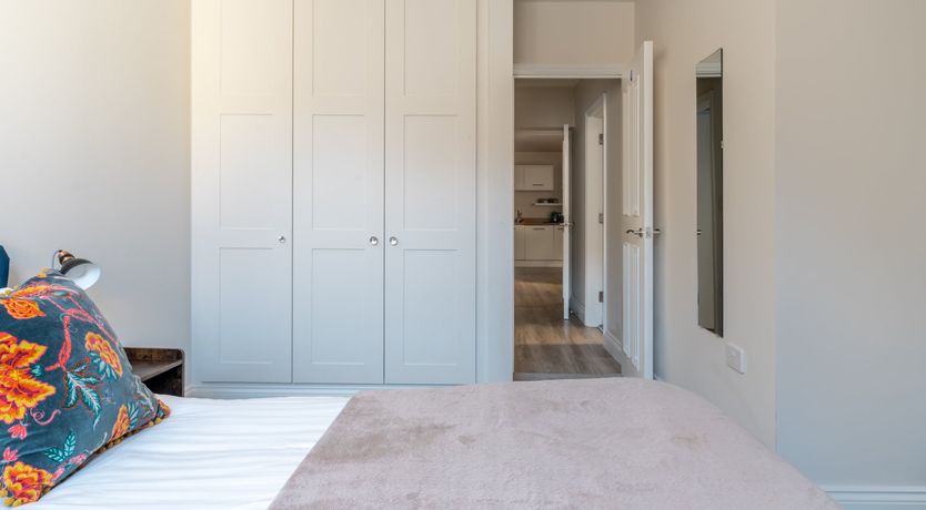 Photo of Town Is By The Sea