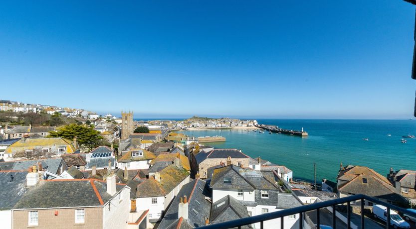 Photo of Over the Harbour, 4 Fernlea Court