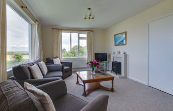 Ashcroft, Longstone Close Holiday Cottage