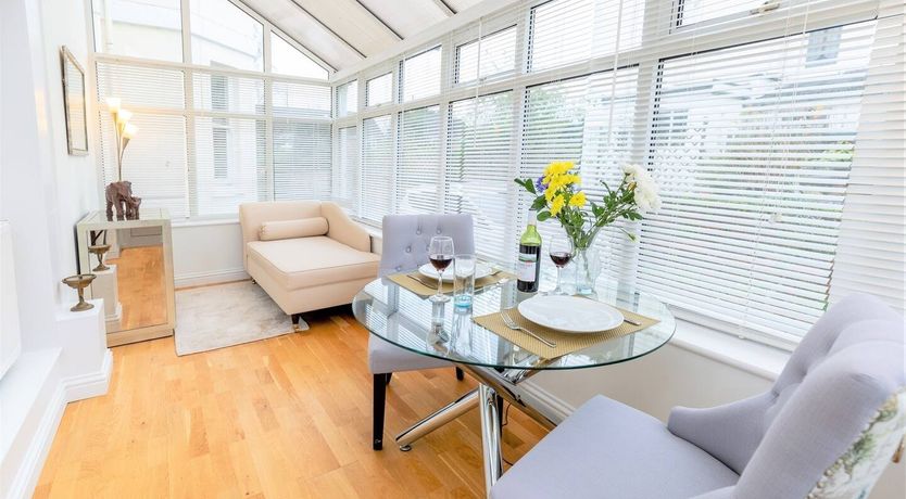 Photo of Touch of Gold