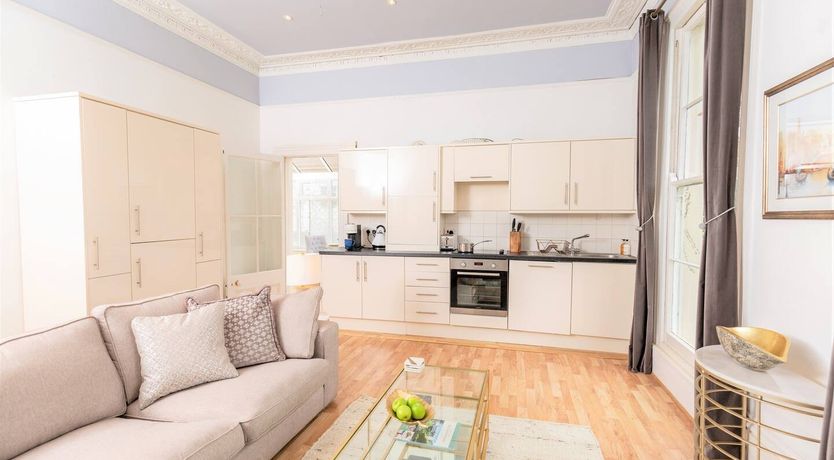 Photo of Touch of Gold