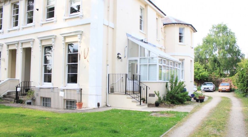 Photo of Touch of Gold