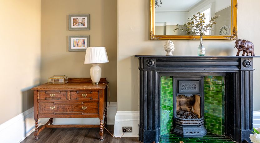 Photo of The Top Hat