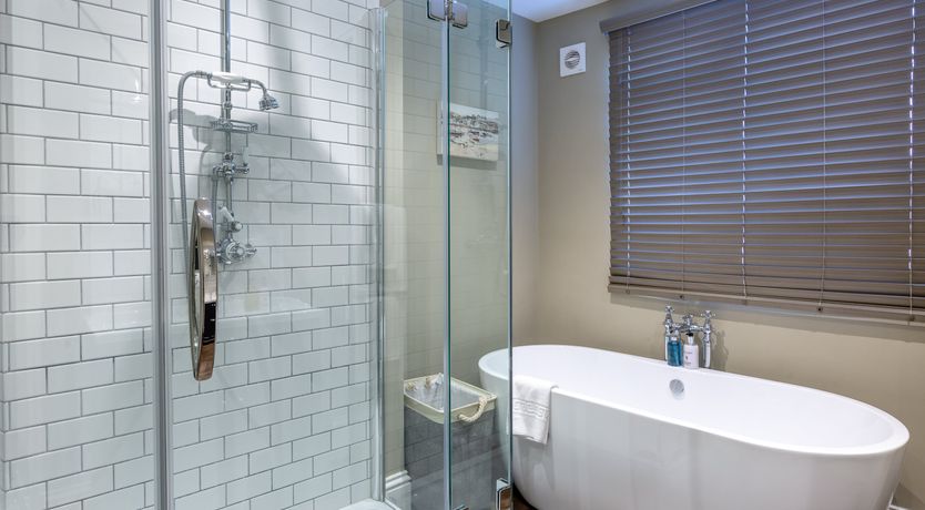 Photo of The Top Hat