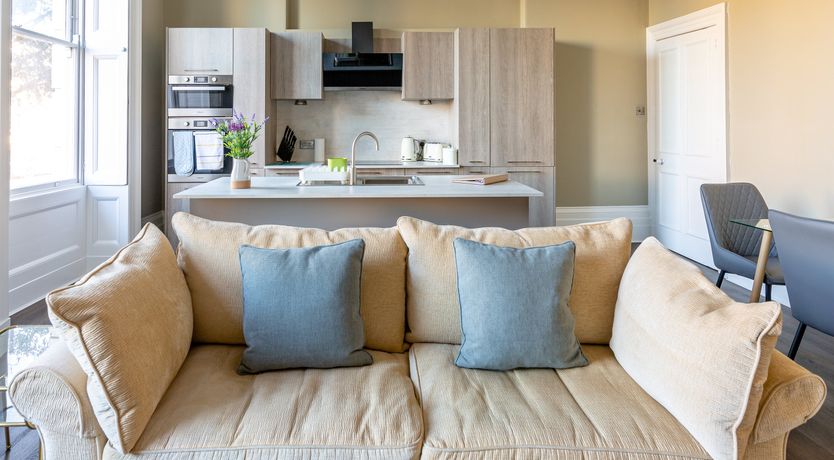 Photo of The Top Hat