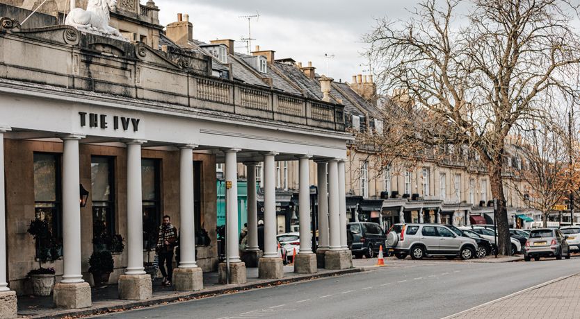 Photo of The Top Hat