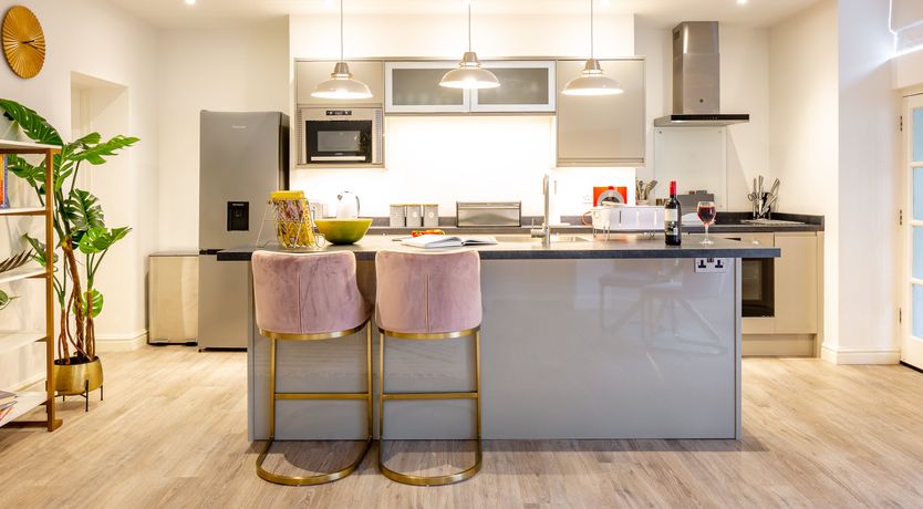 Photo of The Fascinator