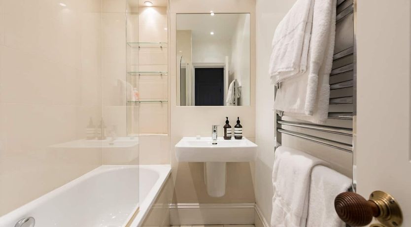 Photo of Sweet Evelyn