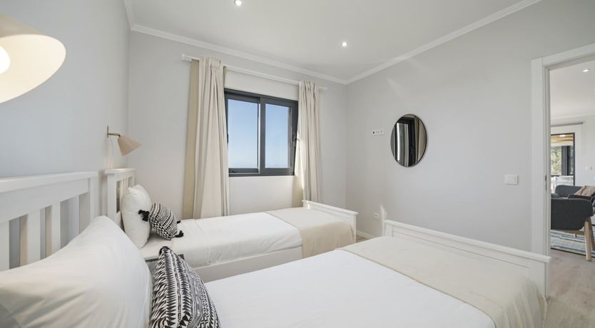 Photo of Halfway To Paradise