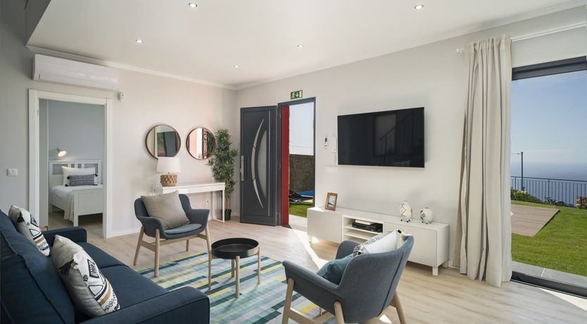 Photo of Halfway To Paradise