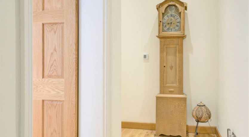 Photo of Gold Cup Chic