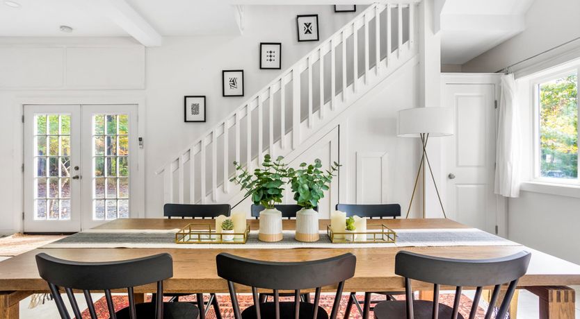 Photo of Woodpecker's Stop